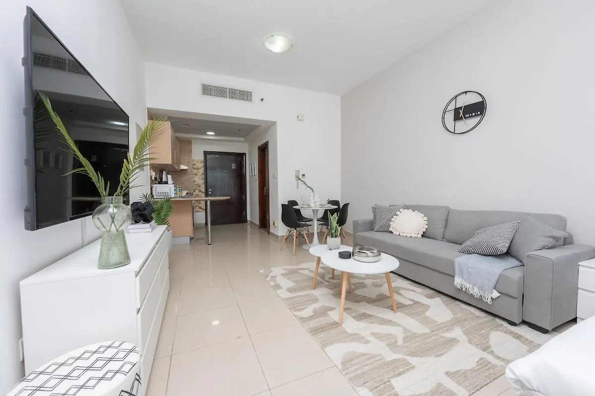 Peaceful Studio Apartment At Al Jawzaa In International City Dubai Emirati Arabi Uniti